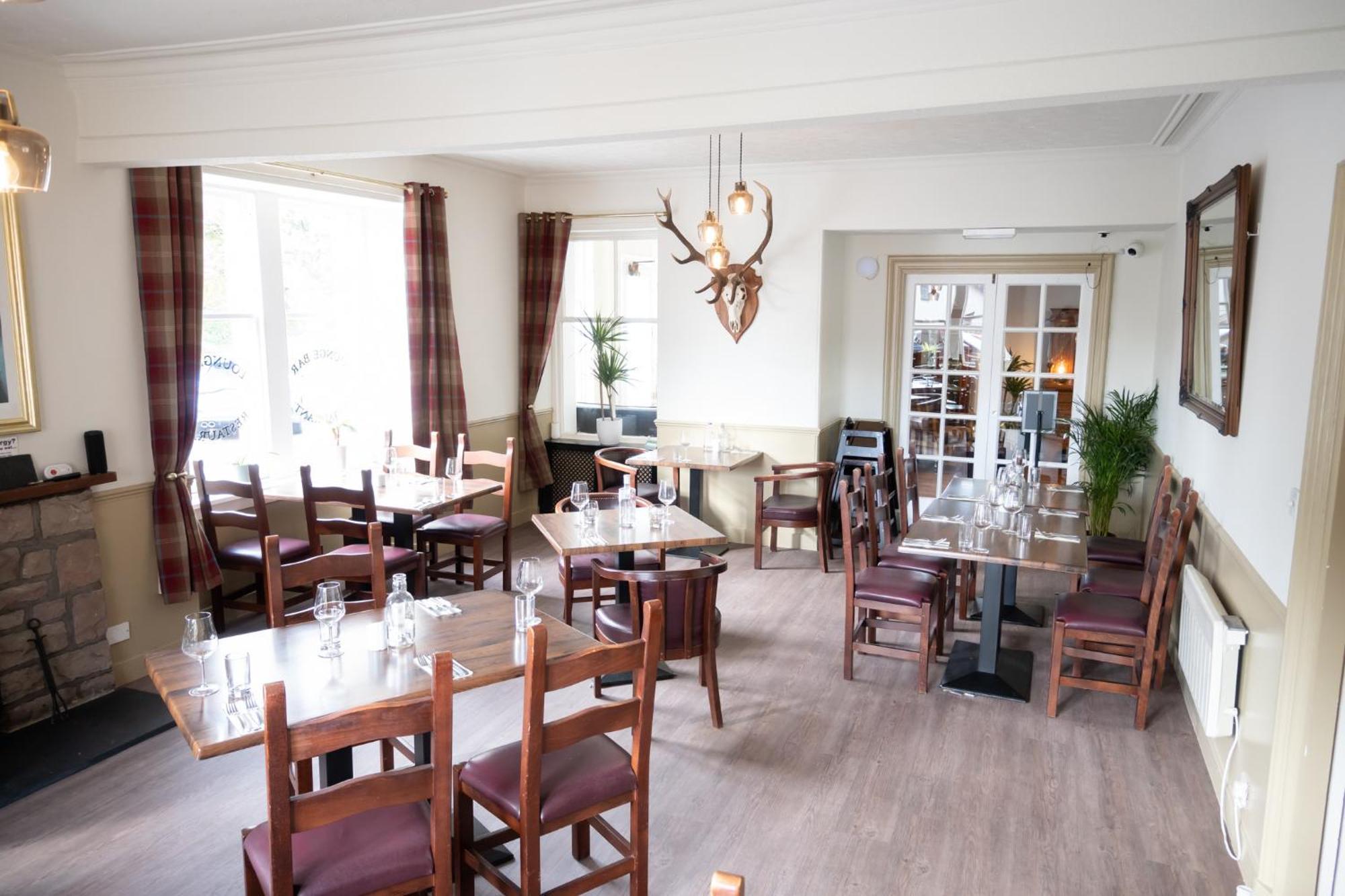 Ord Arms Hotel Muir of Ord Exteriör bild